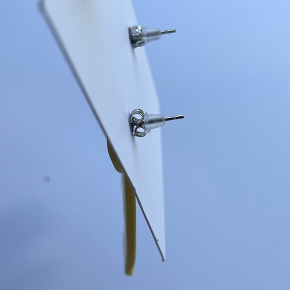 Beautiful Yellow Handmade Earrings - Picture 6 of 6